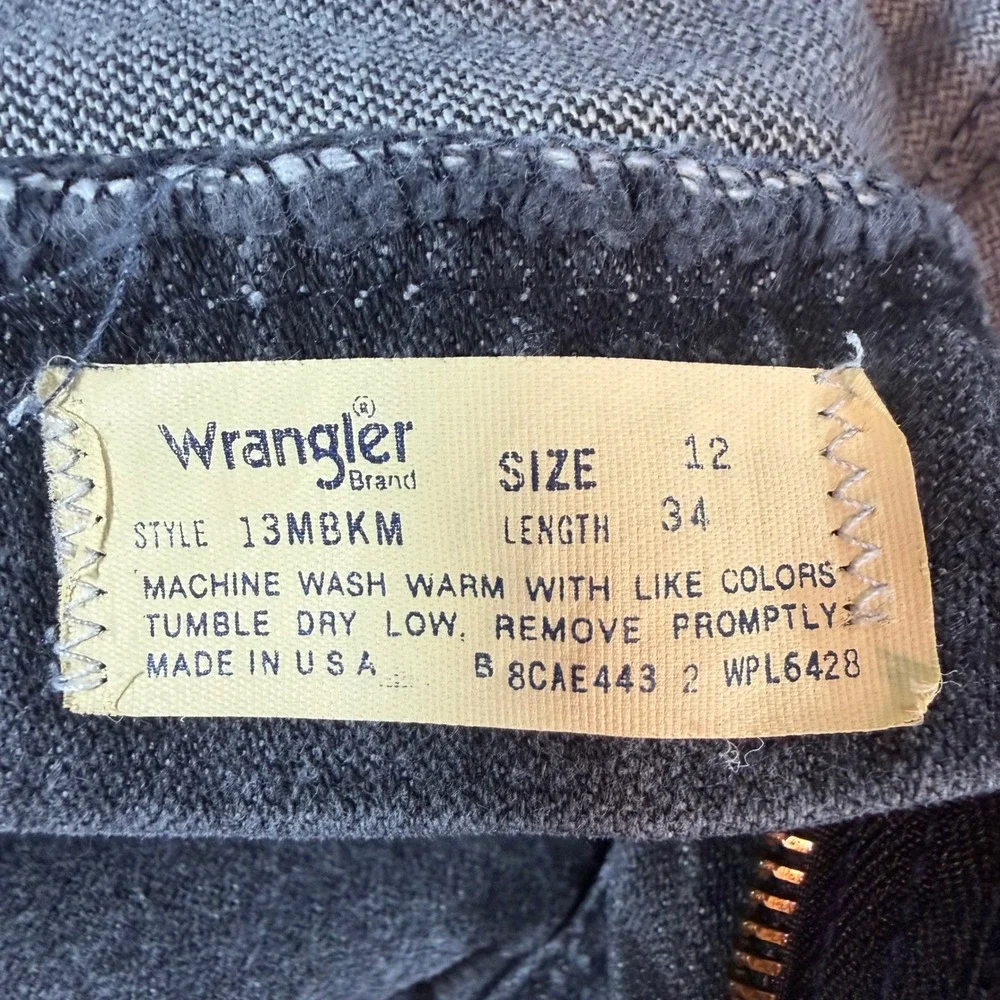 Vintage Wrangler 13MBKM Black Denim Cut Off‎ Shorts USA Womens 27 High Rise